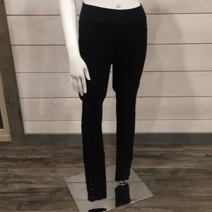 NWOT Black  leggings - cute detail on bottom!